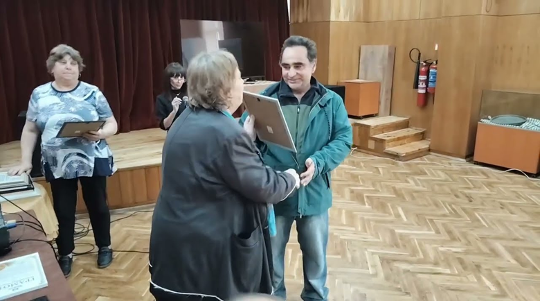 Перничанин дари на музея в Брезник над 100 експоната от семейната история